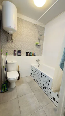 Продам 2 к.квартиру на Цветном бульваре