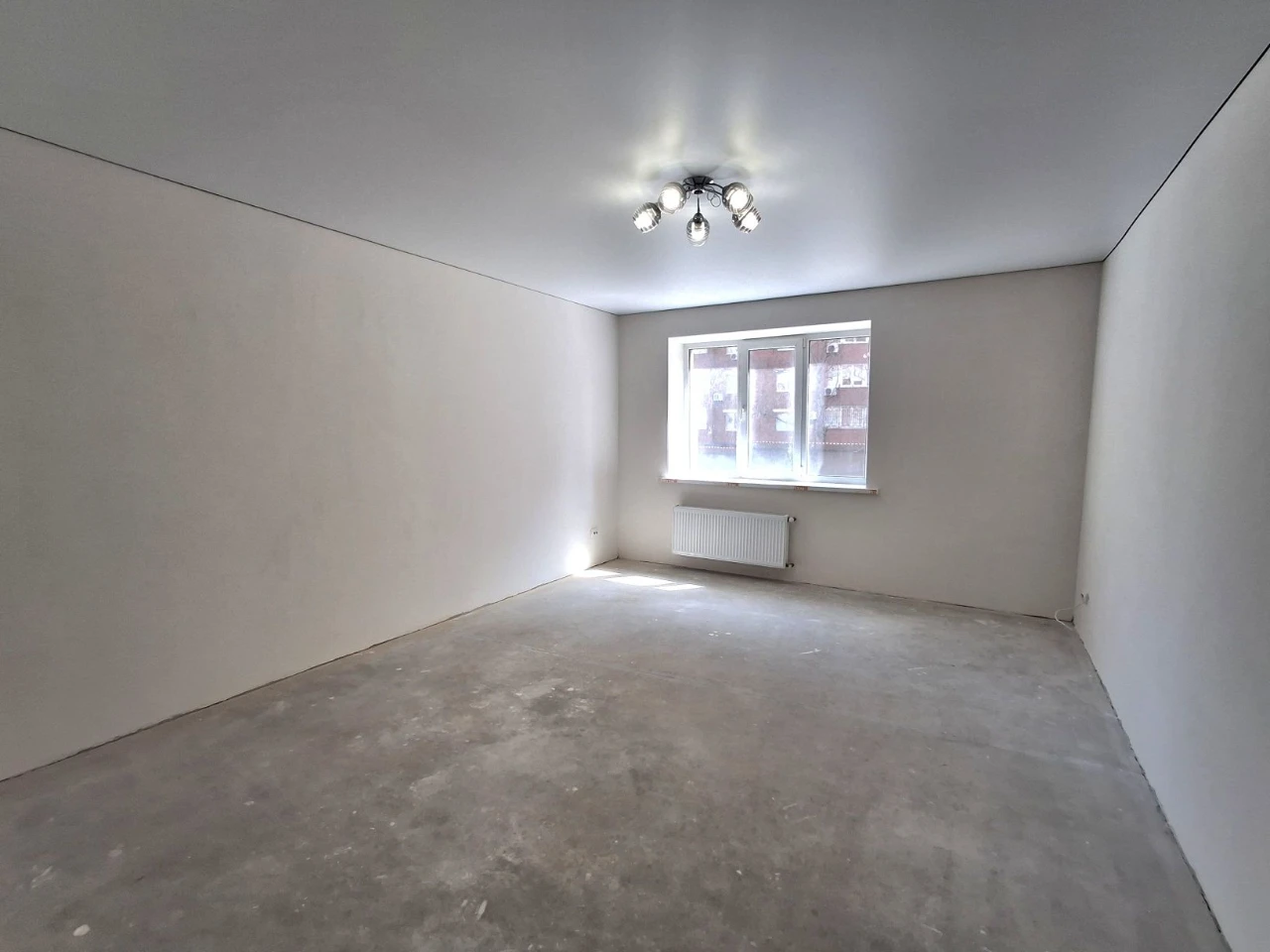 For Sale: Apartment in a prestigious area.