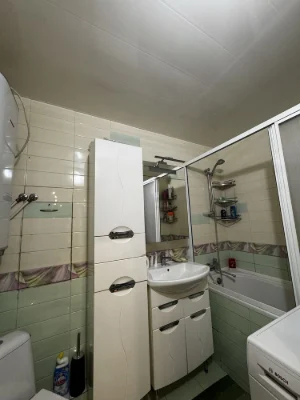 Продаж великої квартири, 75 кв.м.