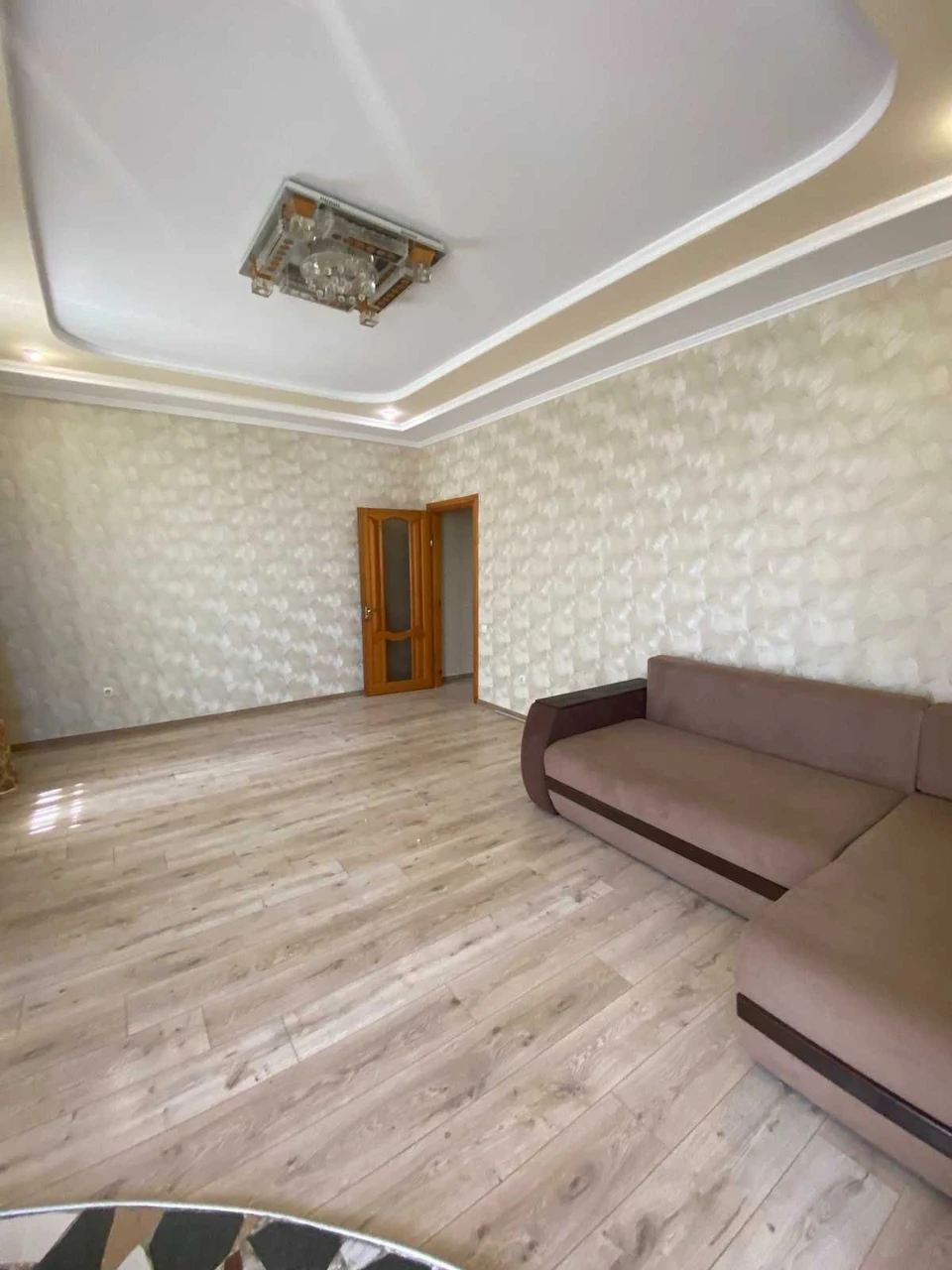 Продам 2 комнатную на Парковой в новострое с евроремонтом