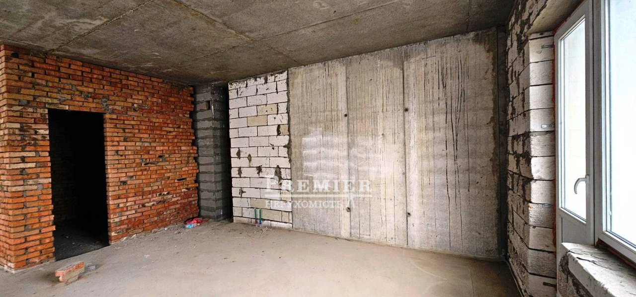 У продажу 3 кімн. квартира, вільне планування