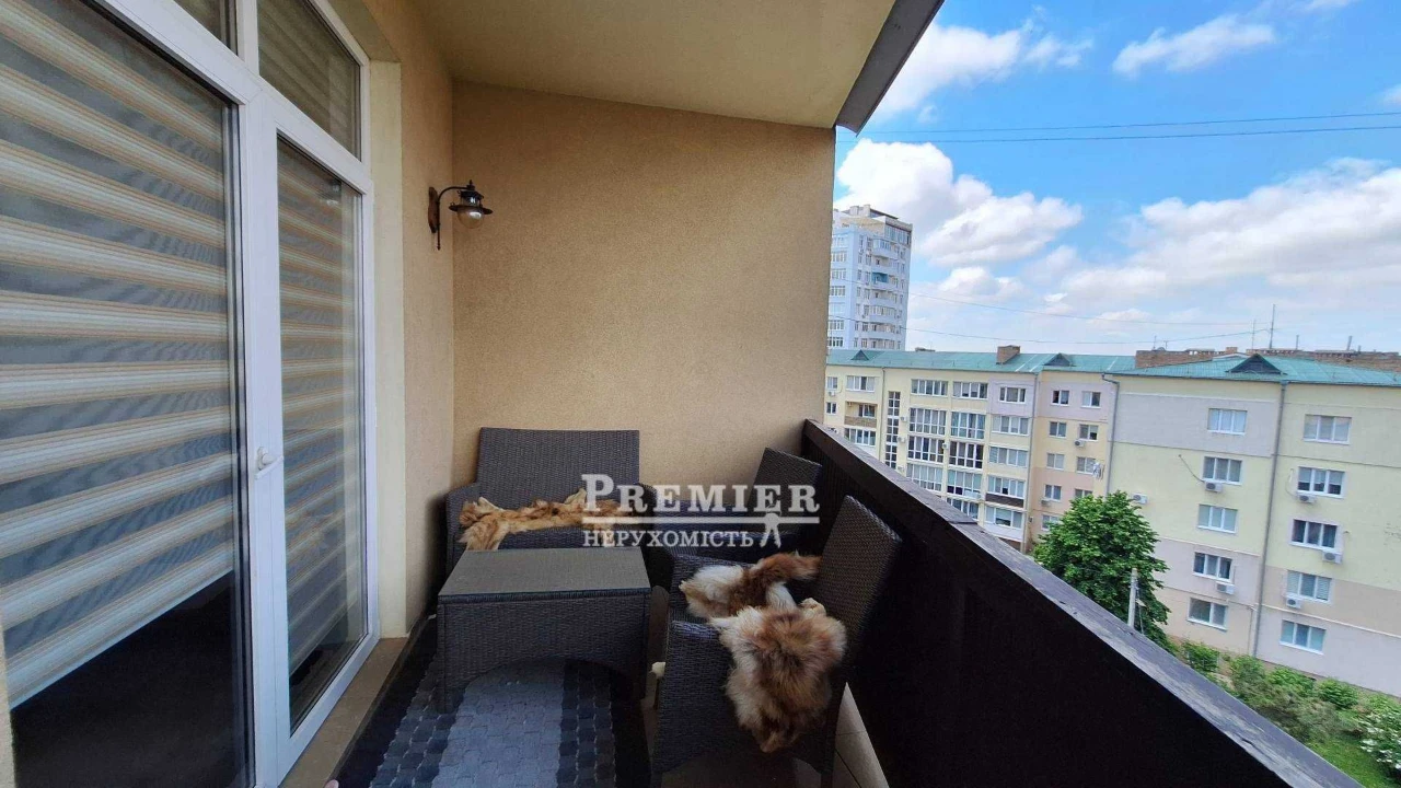 Продаж 3 кімн. з дизайнерським ремонтом