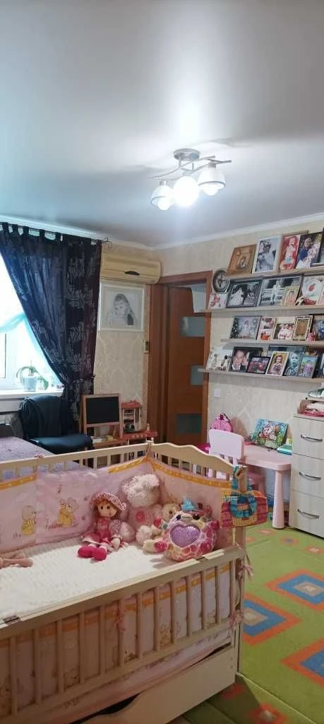 Продам 2к с шикарным видом на озеро!