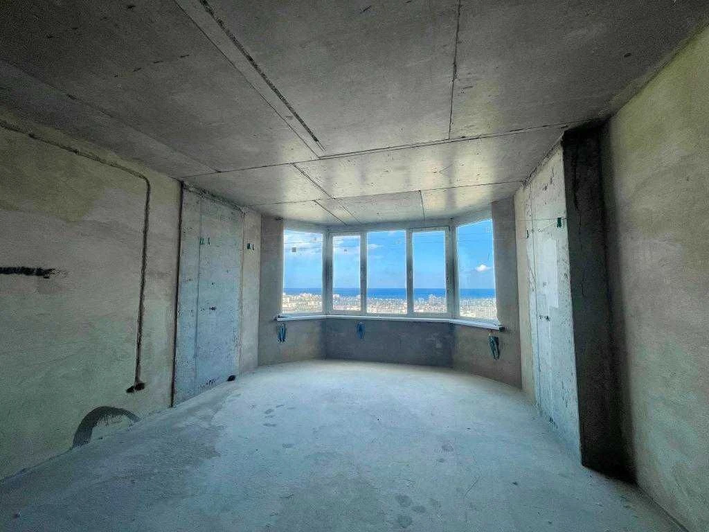 Світла та простора 1к.кв. з видом на море та місто
