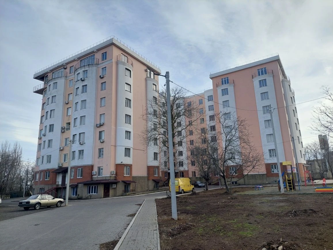 3-кімнатна квартира з видом на море в цегляному будинку від господаря. Будинок