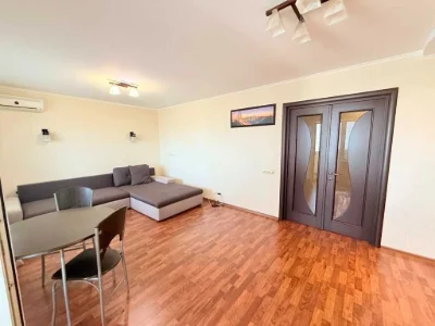 Простора однокімнатна квартира площею 60 м²  Держ.програми!