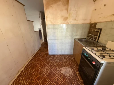 Продам 1 кім в центрі Чорноморську