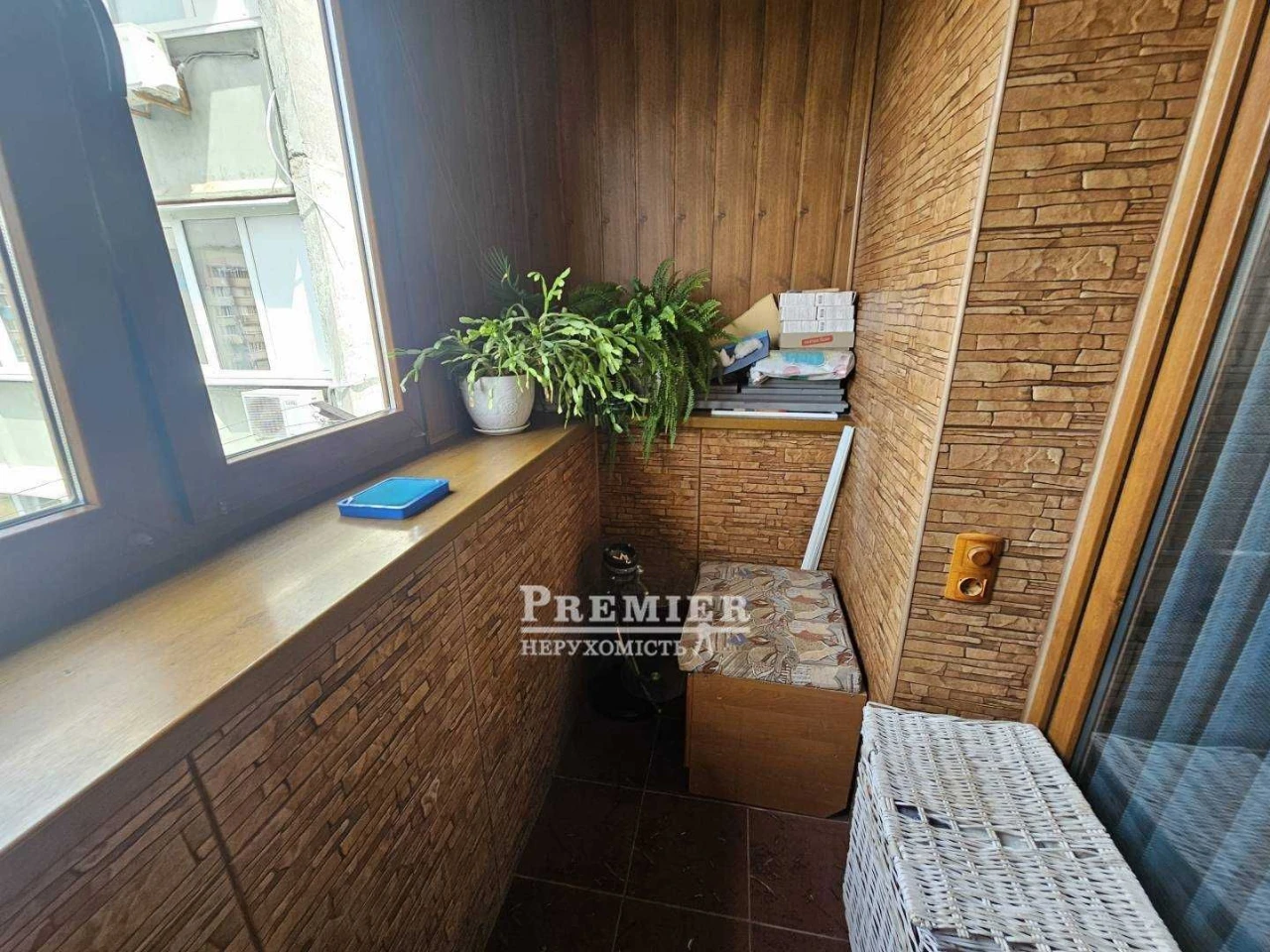 У продажу 3кімн. квартира перша лінія моря.