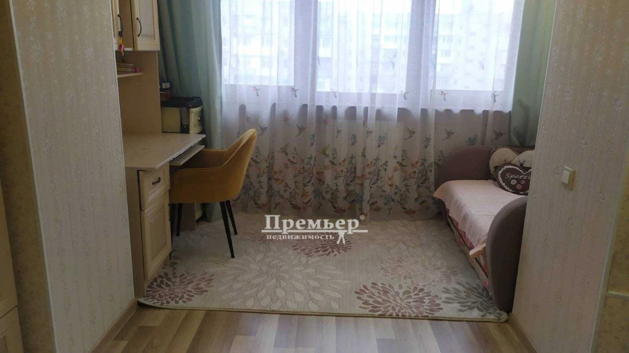У продажу 4 кімн. квартира у м. Чорноморськ
