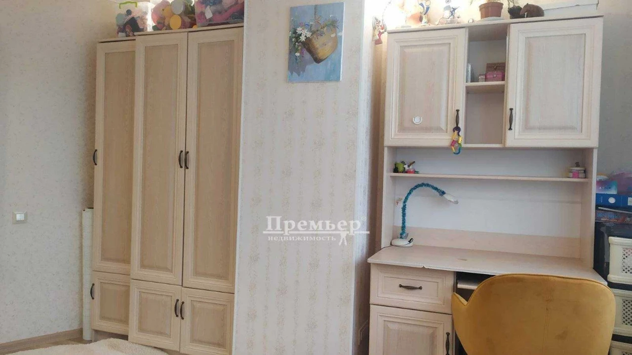 У продажу 4 кімн. квартира у м. Чорноморськ