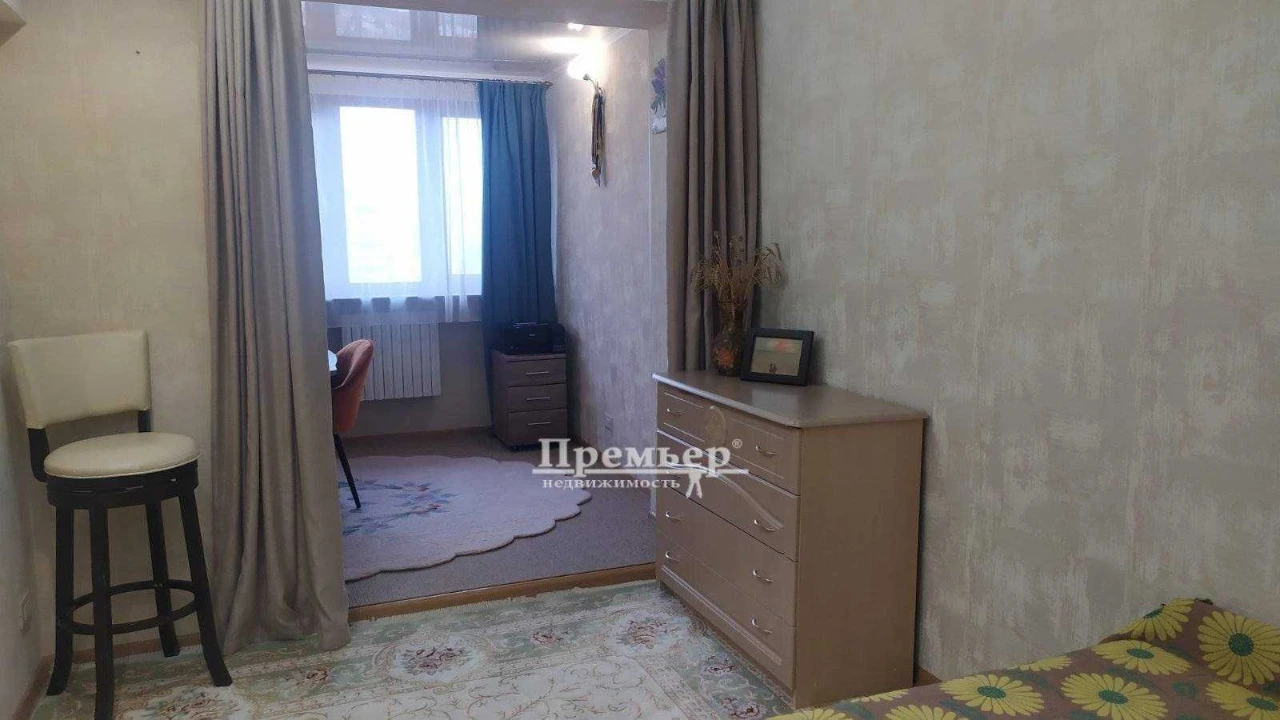 У продажу 4 кімн. квартира у м. Чорноморськ