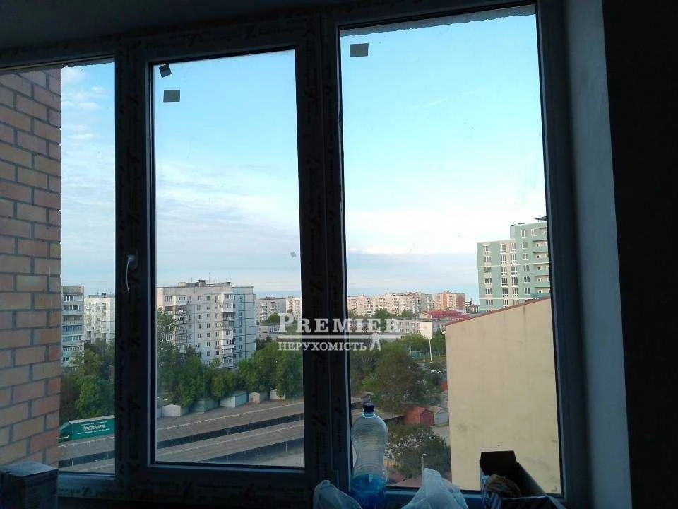 У продажу простора 2 кімн. квартира