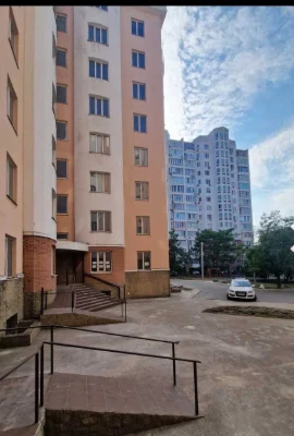 Продам 2-х комнатную квартиру от строителей!