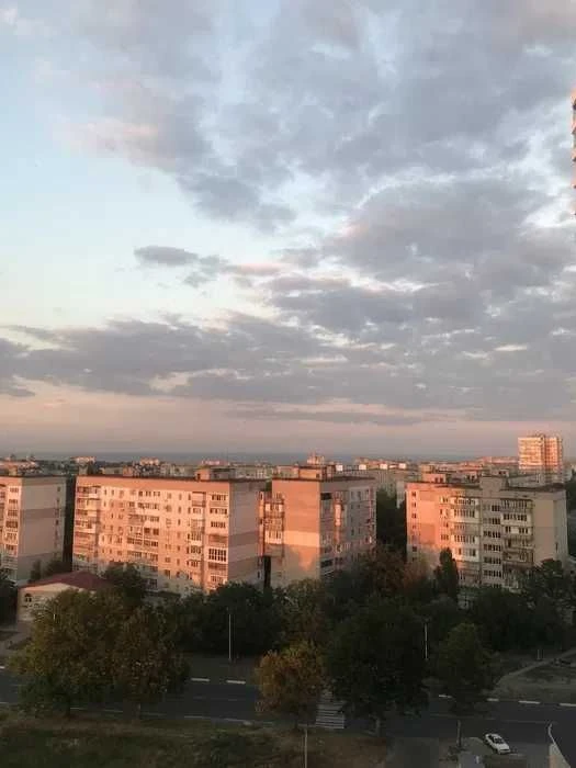 Продам. Свою однокомнатную квартиру, с видом на море!!
