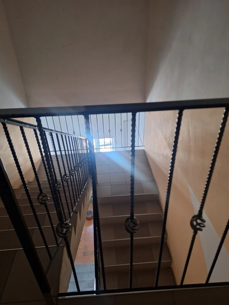 Продажа 2х кв АББО,6/6 р-н Поликлиники,цена 36т $