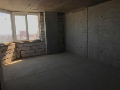 Однокімнатна  велика 58 кв.м квартира  в новостроє з лифтом