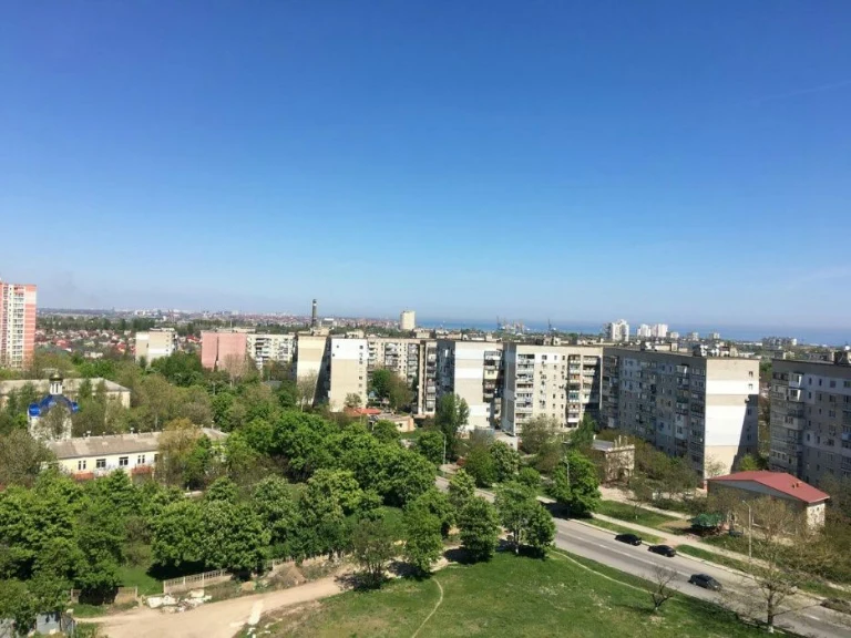 Продам. Своя однокомнатная квартира в новострое с видом на м