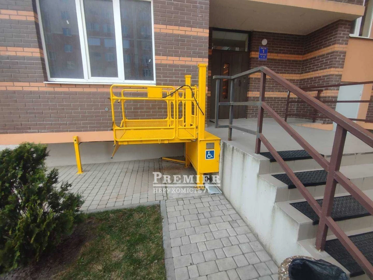 У продажу ЖК Кольоровий Бульвар 2 кімн. квартира