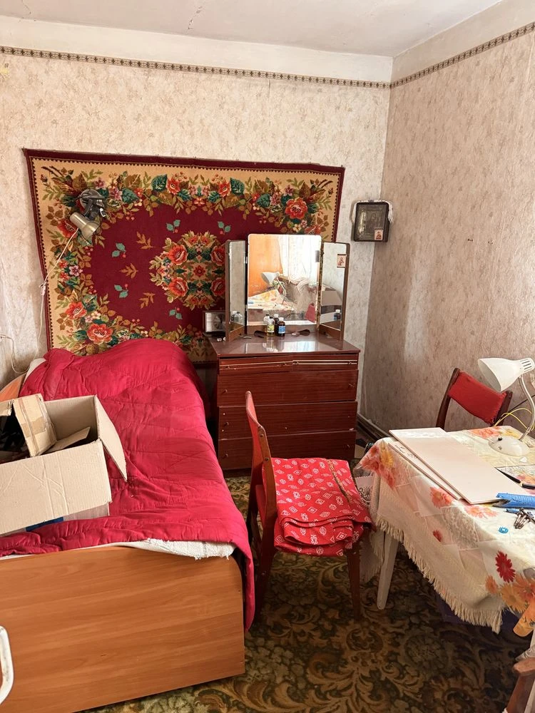 Продаю квартиру в місті Зіньків Полтавської області