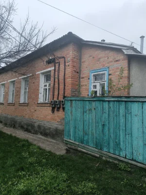 Продам 2-х кімнатну квартиру у м Зіньків