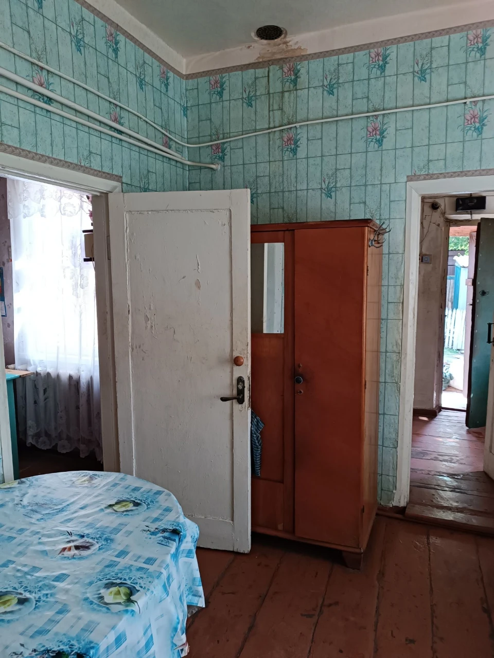 Продам 2-х кімнатну квартиру у м Зіньків