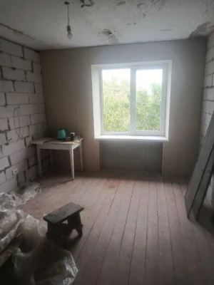 Продам двохкімнатну квартиру