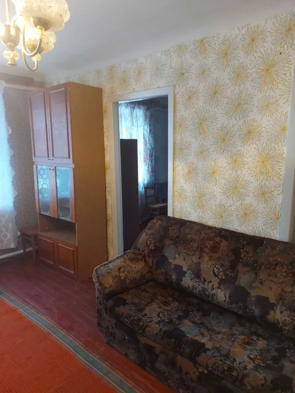 Продам 3х кімнатну квартиру  центральна частина м. Карлівка