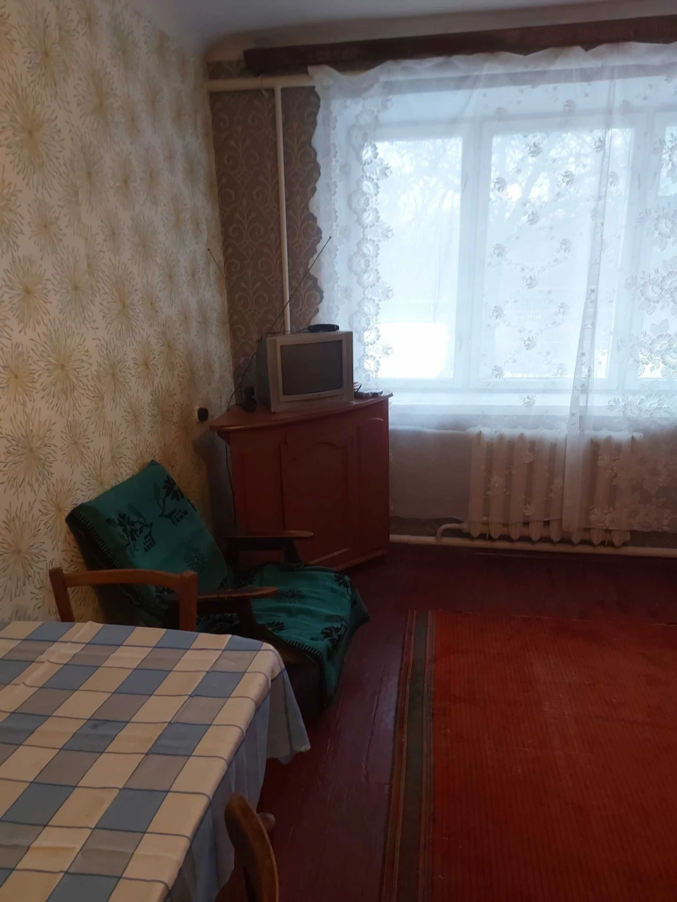 Продам 3х кімнатну квартиру  центральна частина м. Карлівка