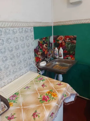 Продам 3х кімнатну квартиру  центральна частина м. Карлівка