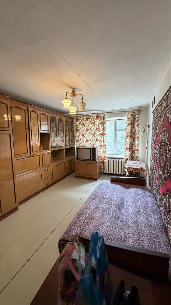 Продаж квартири в Горішніх Плавнях