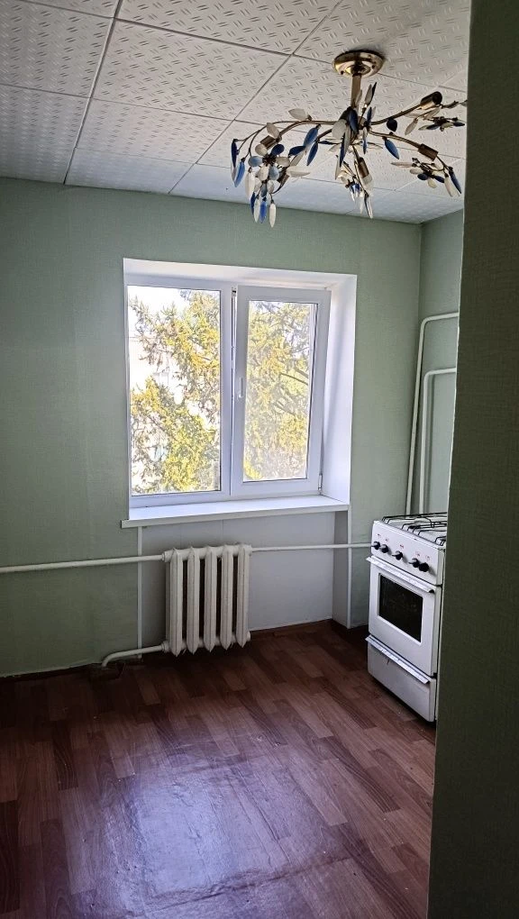 Продам однокімнатну  квартиру