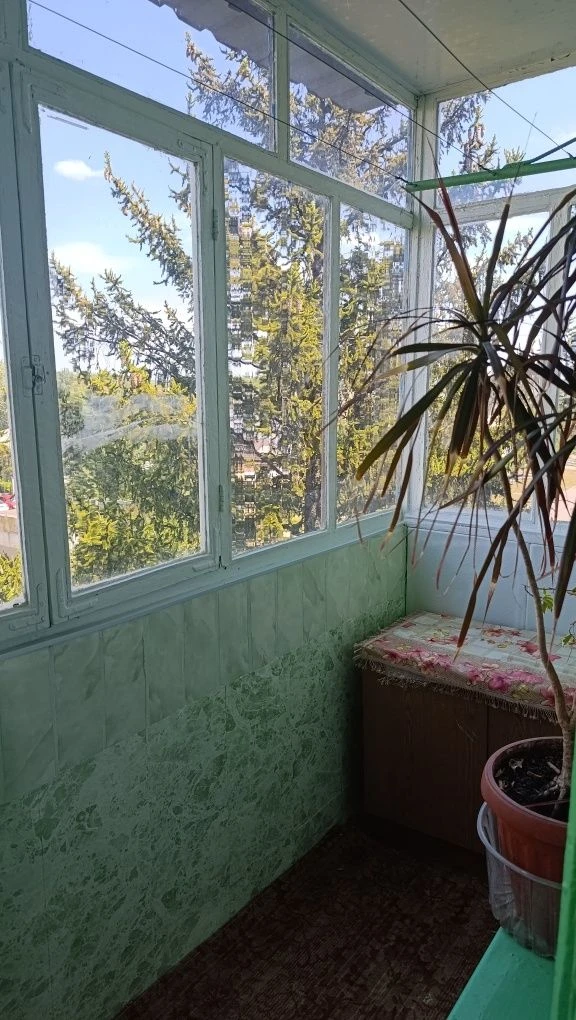 Продам однокімнатну  квартиру