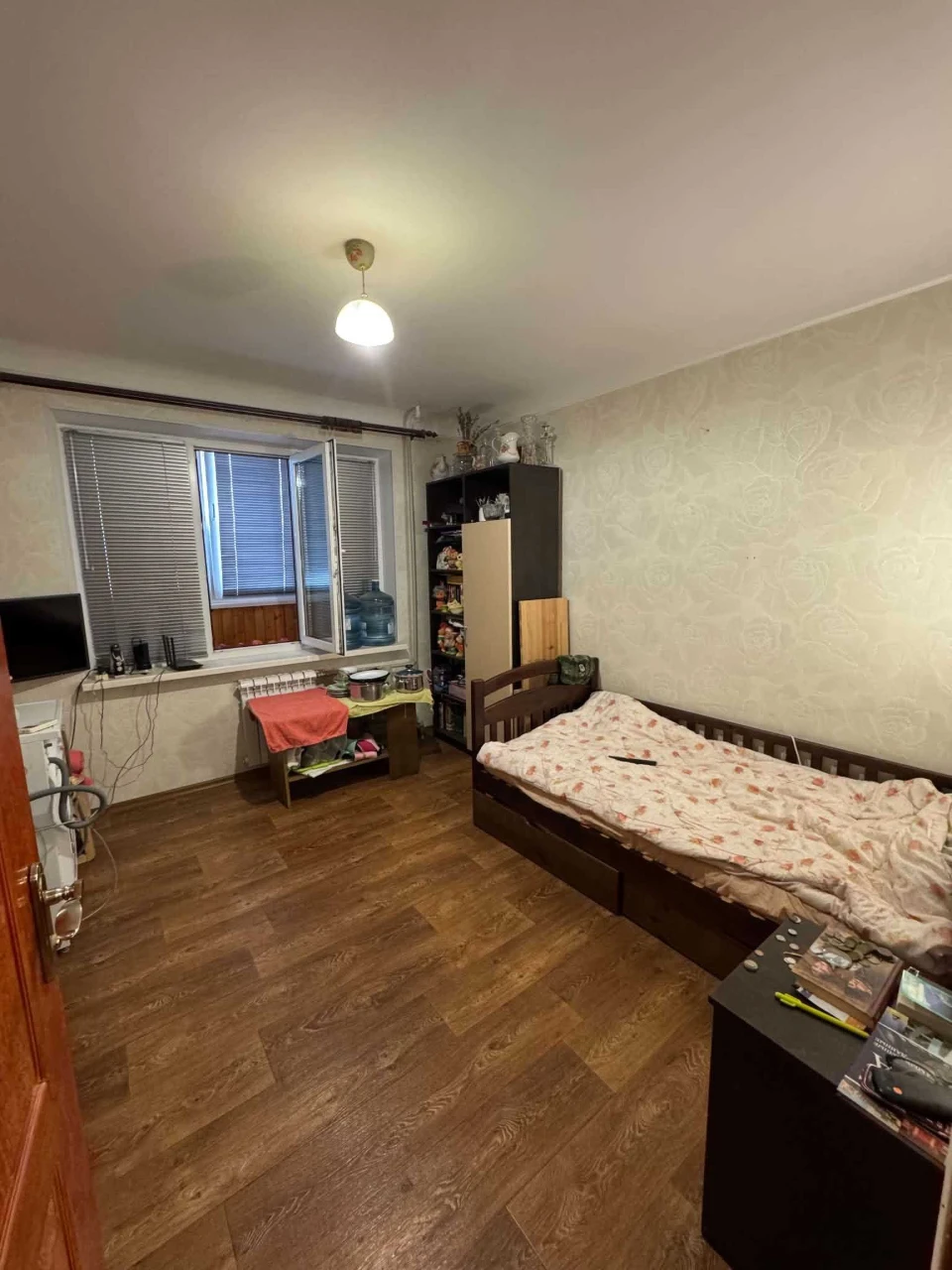 Продається двокімнатна квартира