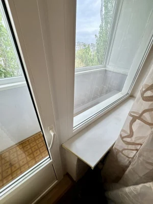 2-bedroom apartment " є відновлення"