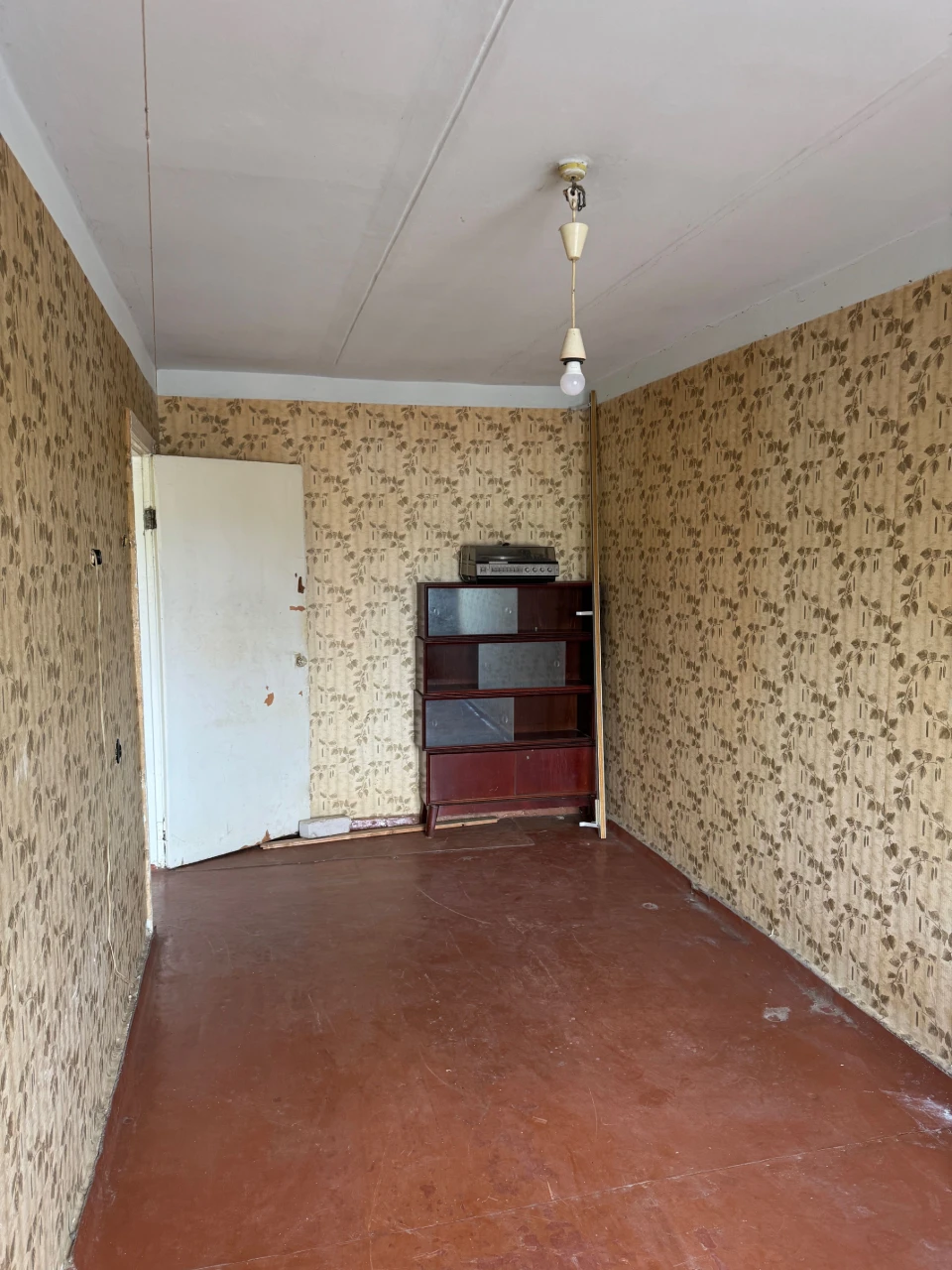 Продам 3 кімнатну квартиру в цегляному будинку