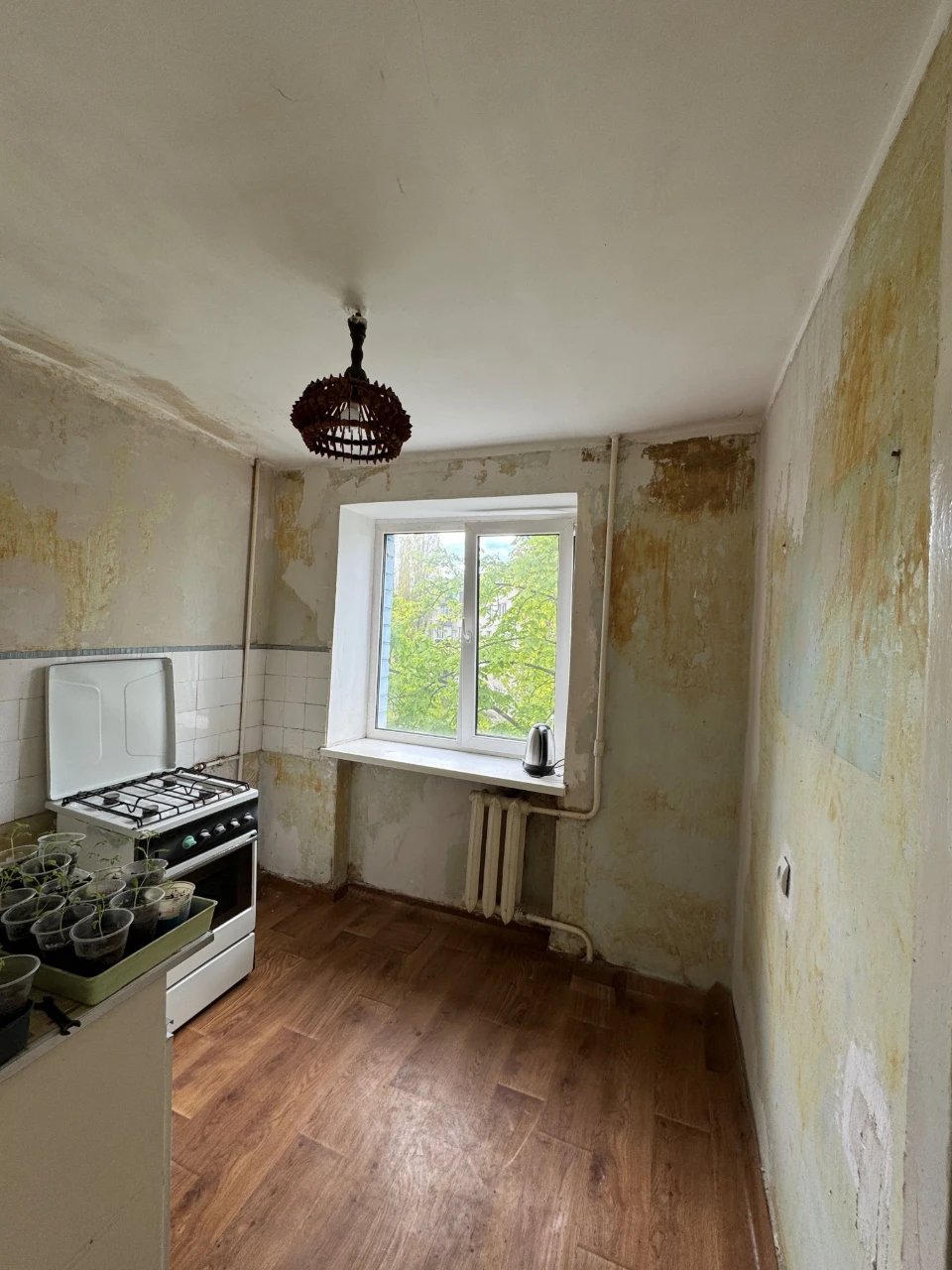 Продам 3 кімнатну квартиру в цегляному будинку