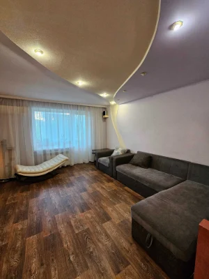 Продаж 3-кімнатної  квартири в центрі міста