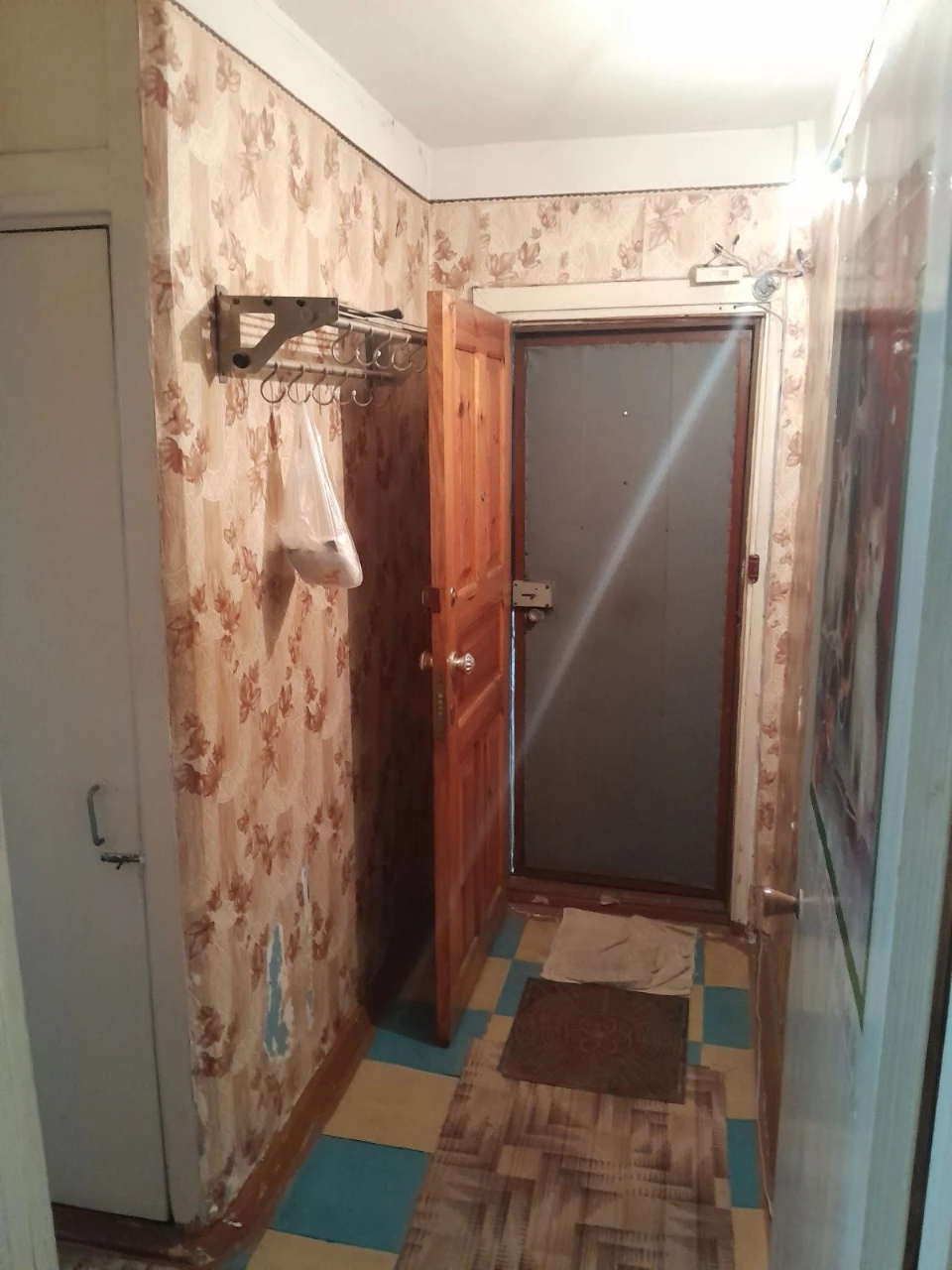 Sale of a 2-room apartment in the city center