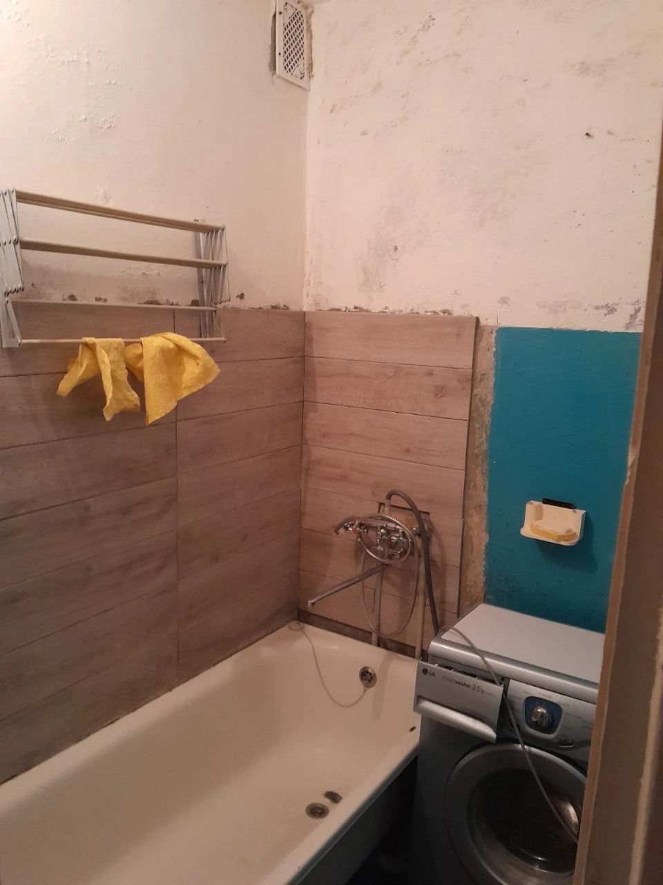 Sale of a 2-room apartment in the city center