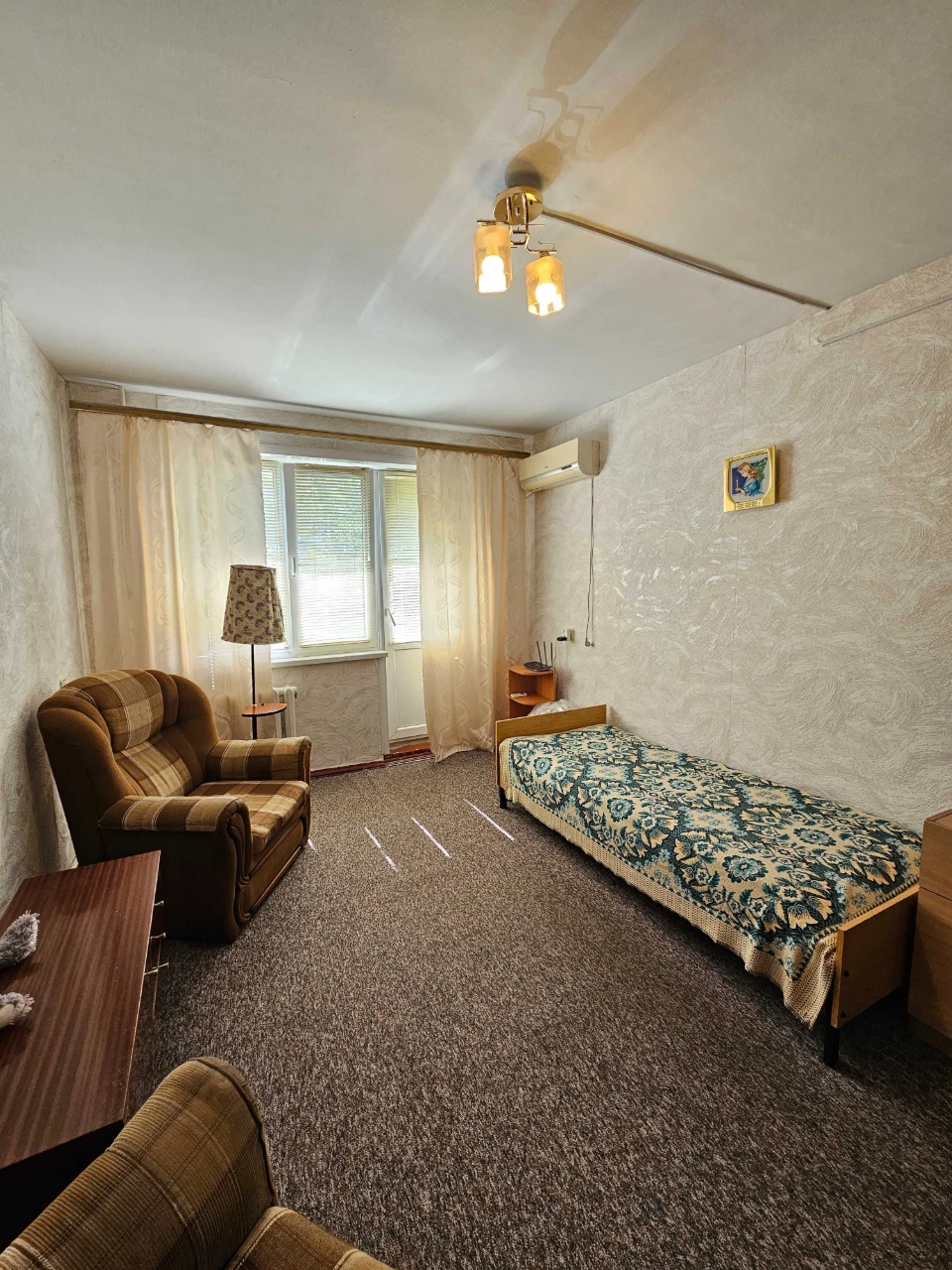 Sale of a 2-bedroom apartment in the center