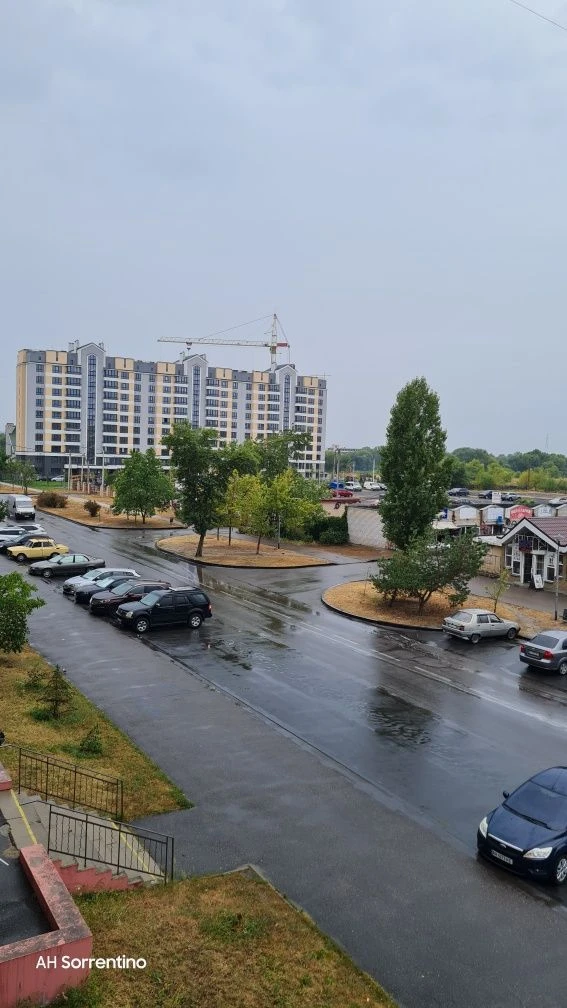 Sale of a 2-room apartment 72 m² with furniture and appliances!