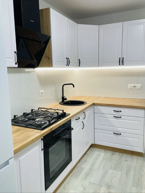 Sale of a 3-bedroom apartment. No real estate agent commission! From the owner