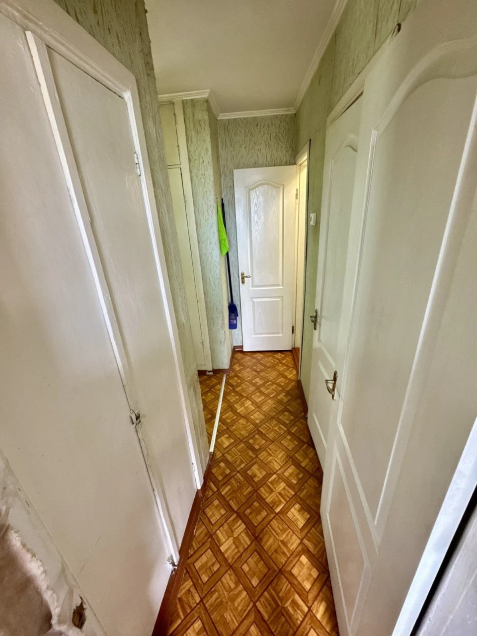 Two-bedroom apartment, Czech layout