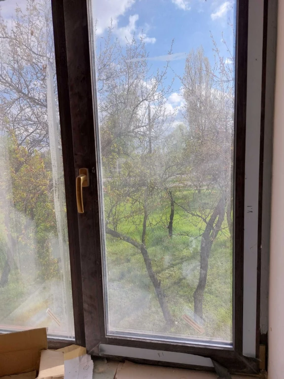 Sale of a 2-bedroom apartment near the waterfront
