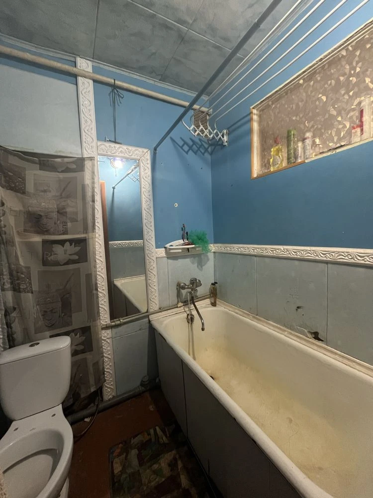 Sale of a 1-bedroom apartment in the city center