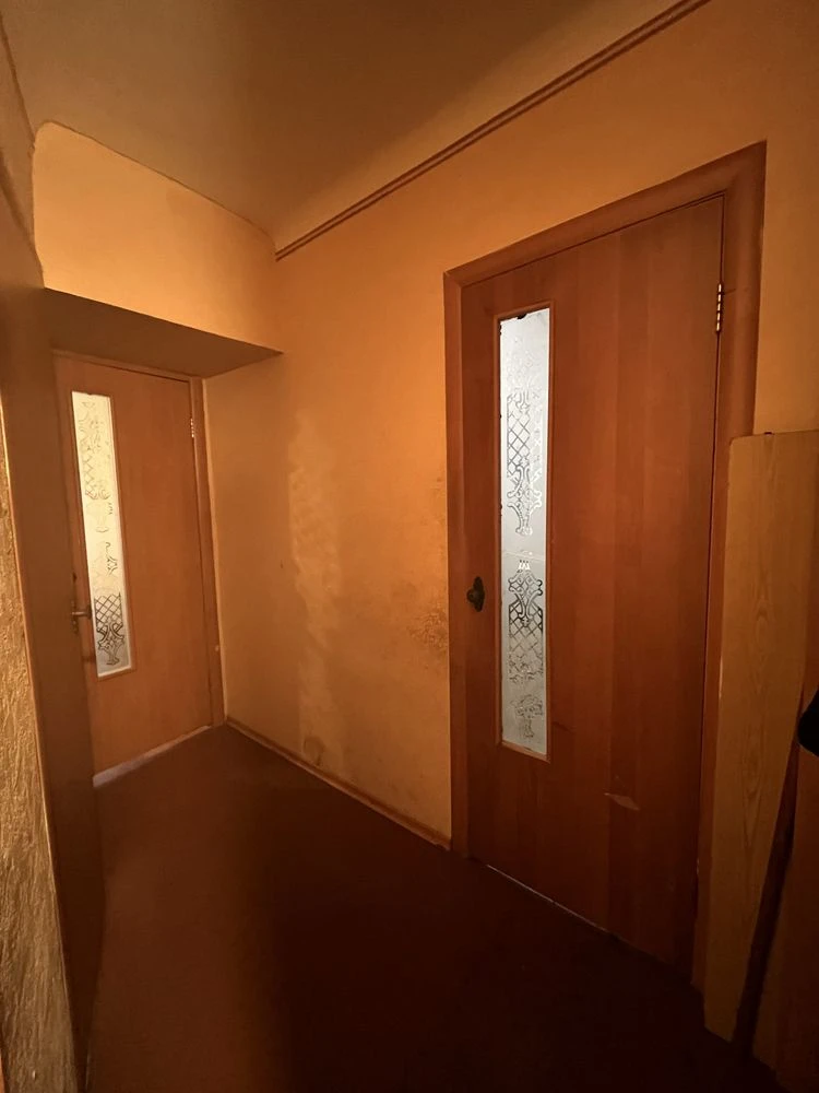 Sale of a 1-bedroom apartment in the city center