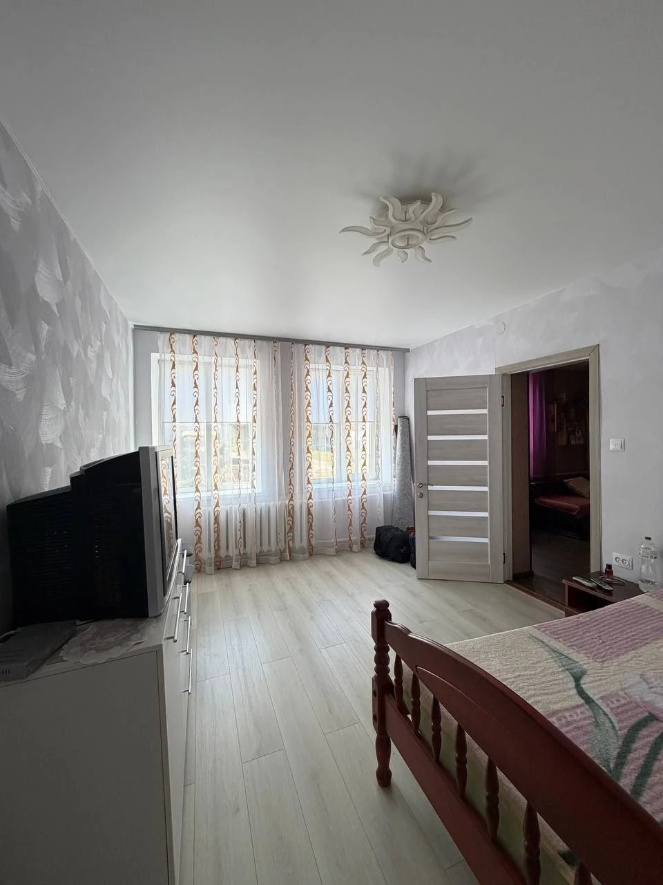 For Sale: 2-bedroom apartment with individual heating, location: