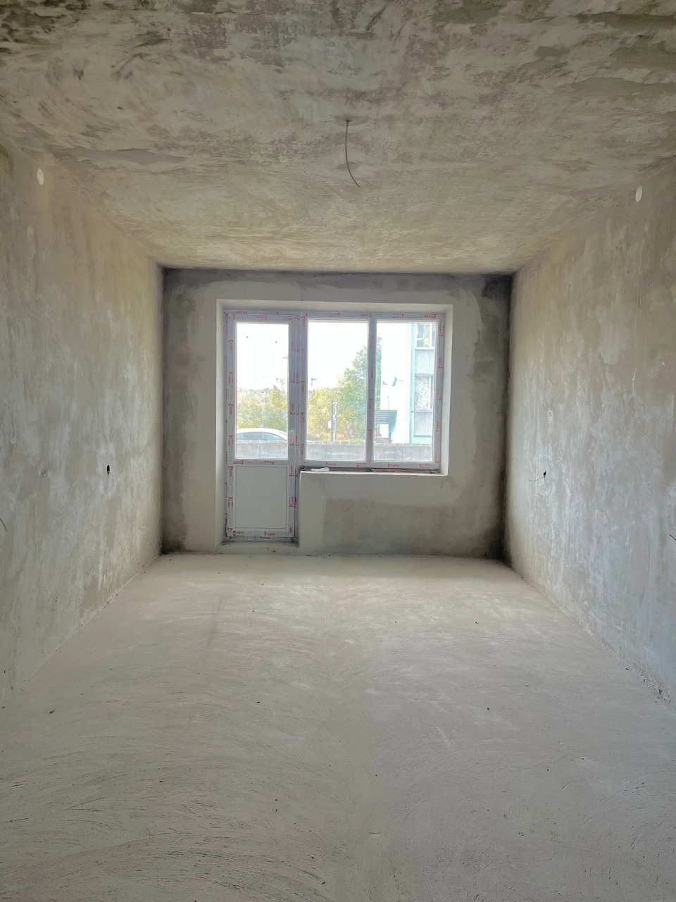 One-bedroom apartment on Grushevsky Street