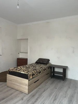 2к квартира, район Товарний Двір