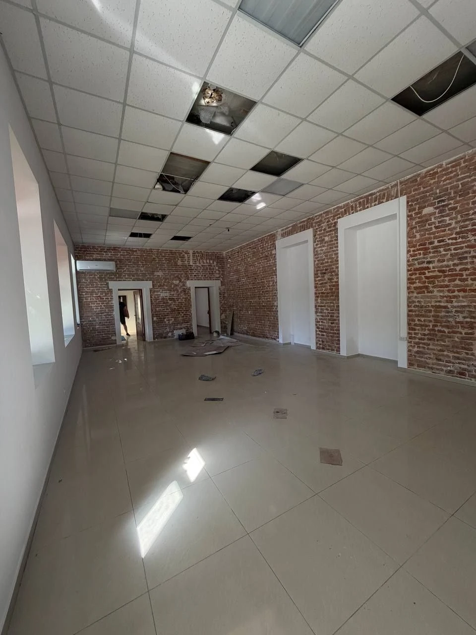 For Sale: Business Premises Opposite the Court